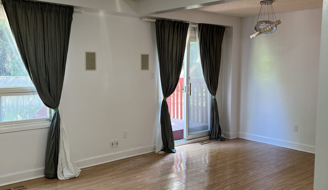 03. Living Area