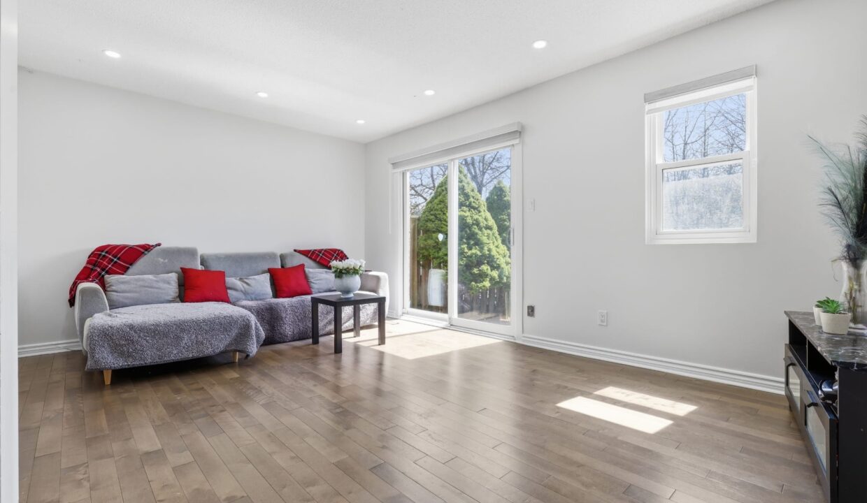 05. Living Area 3