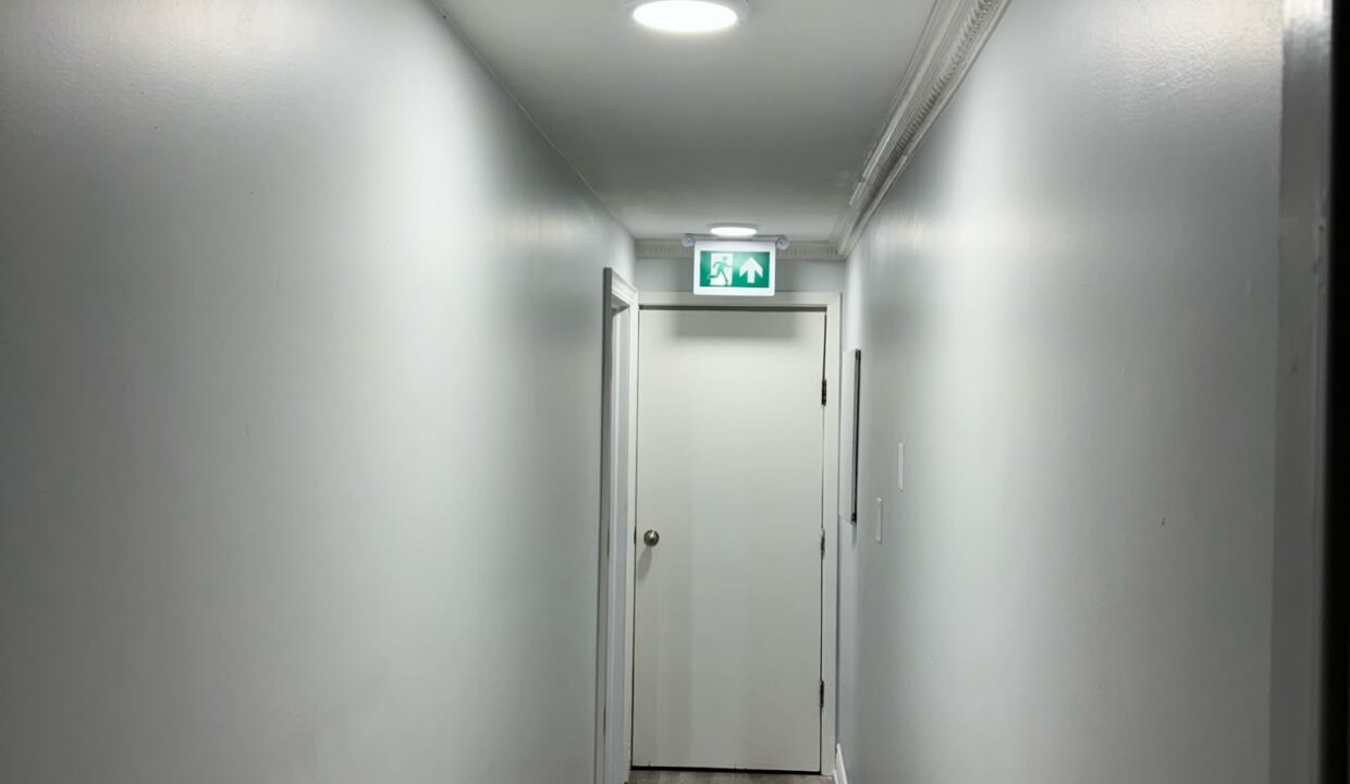 05. Separate Entrance