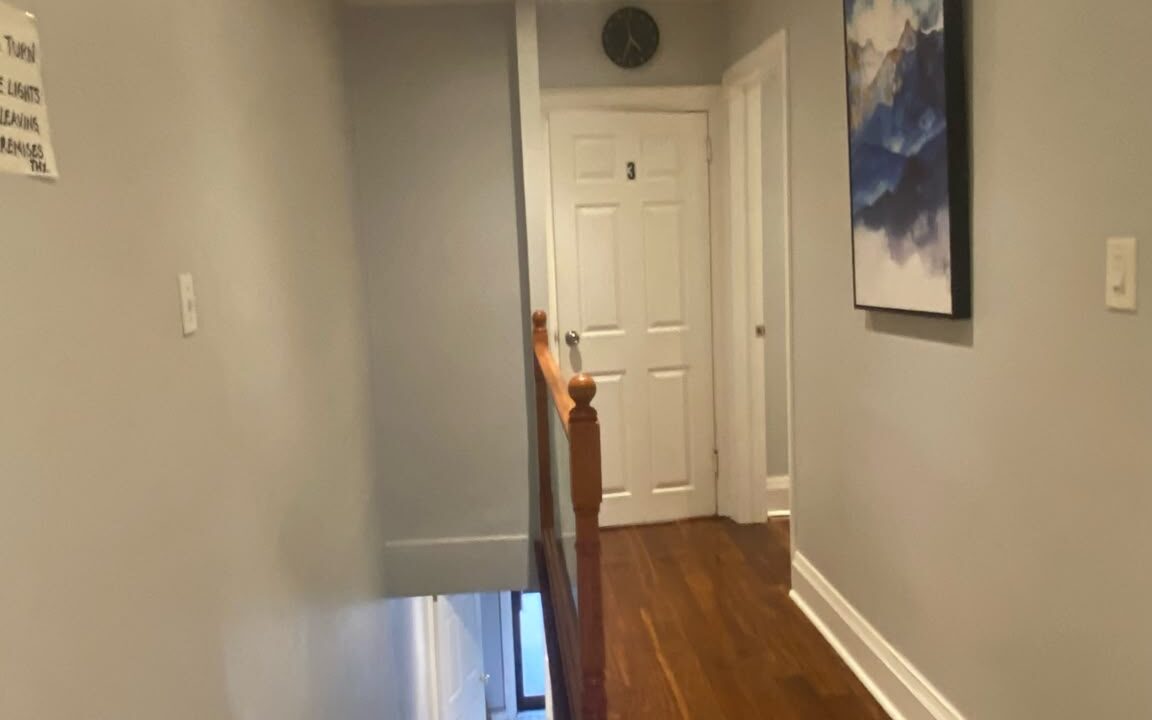 06. Hallway