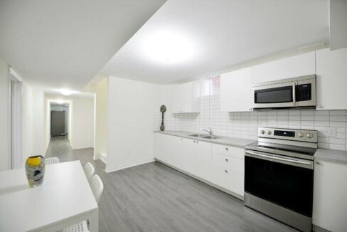 115 Iceland Poppy Trail 1 kitchen