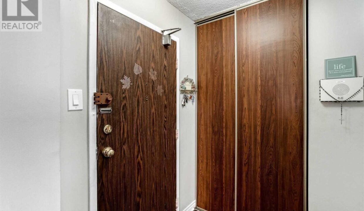 1401 15 Kensington Rd, Brampton, ON L6T 3W2 Rapid Lease