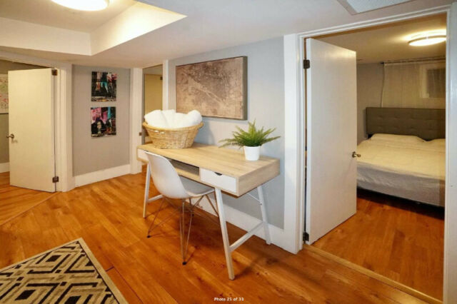 88 Surbray Grove, Mississauga, ON, L5B 2E1 Middle Level 3