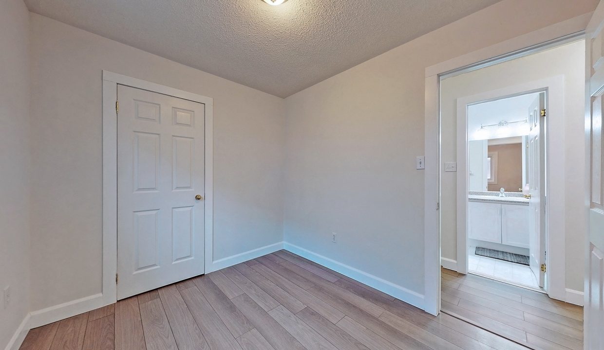 35 Widdifield Ave, Newmarket - Image # 14