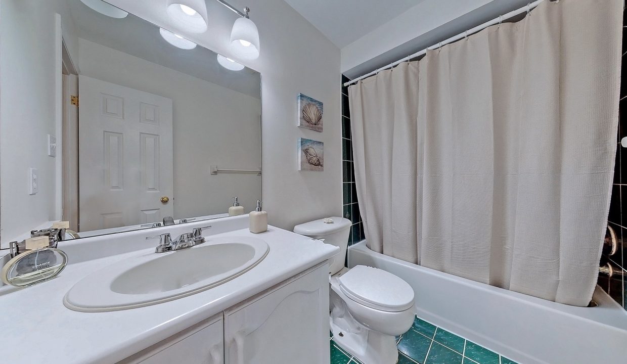 35 Widdifield Ave, Newmarket - Image # 9